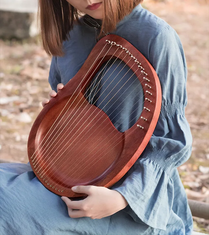 آلة موسيقية وترية من خشب الماه - مراجعة Musical Instrument Lyre وسعره
